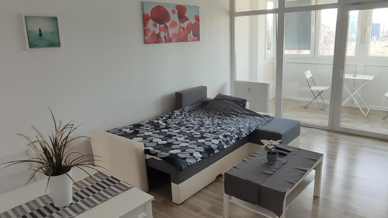 Apartment Alex Miramare ザグレブ エクステリア 写真