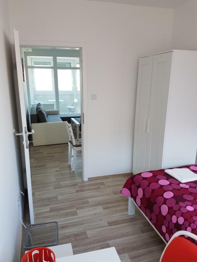 Apartment Alex Miramare ザグレブ エクステリア 写真